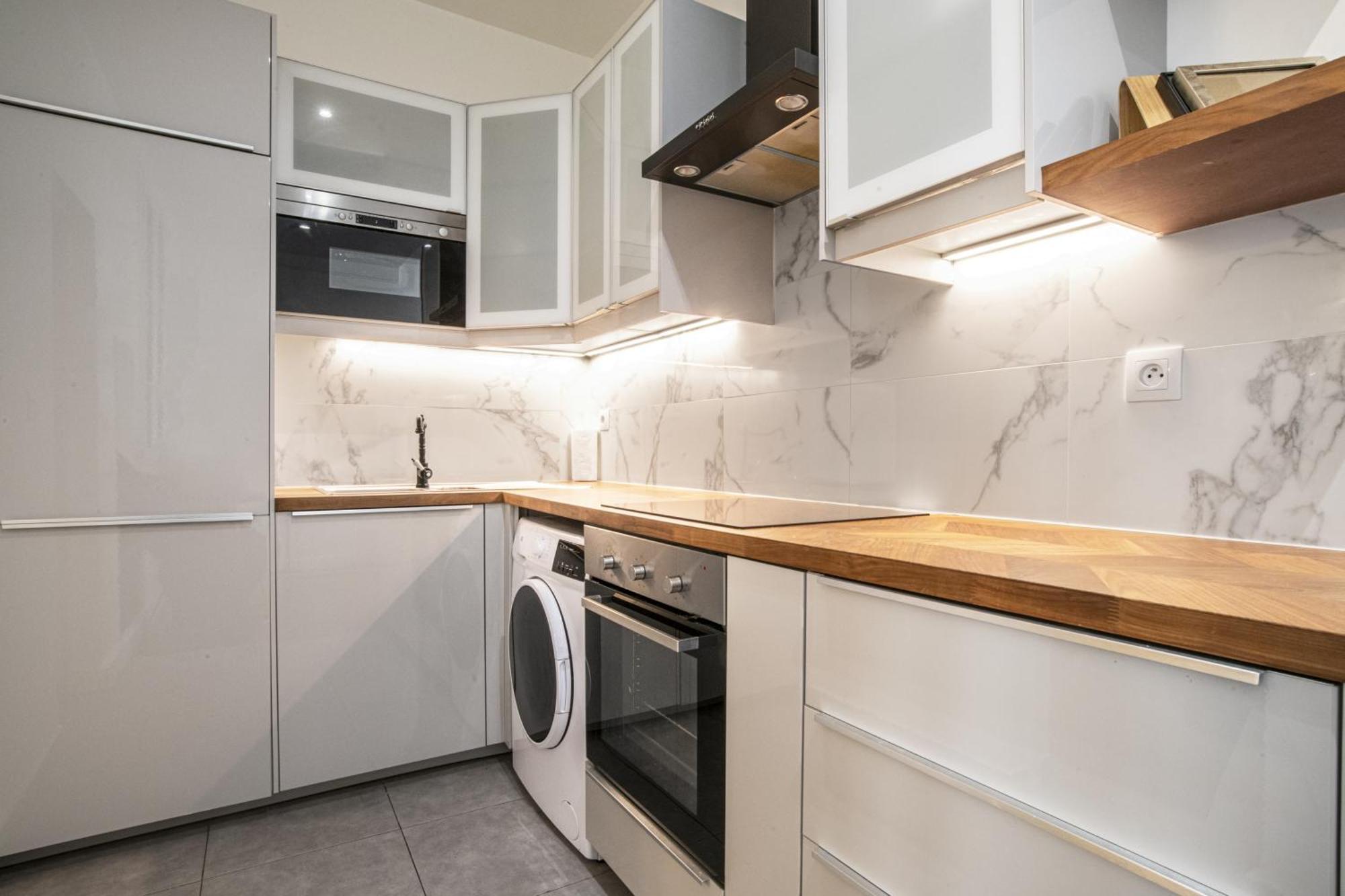 Pick A Flat'S Apartements In Louvre-Rivoli - Rue Du Roule Париж Экстерьер фото