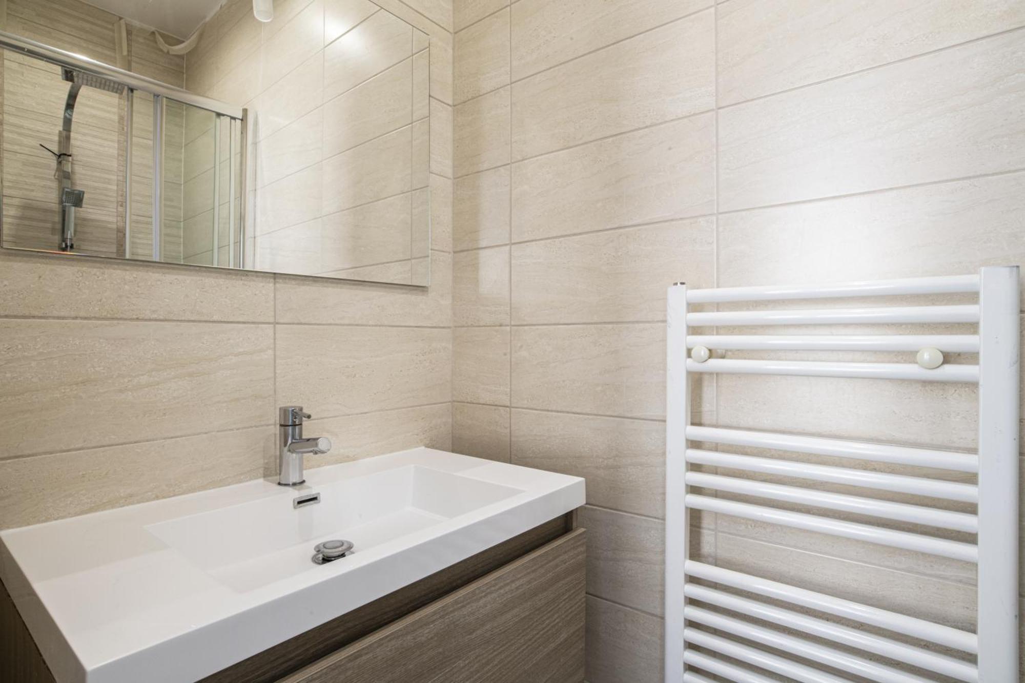 Pick A Flat'S Apartements In Louvre-Rivoli - Rue Du Roule Париж Экстерьер фото